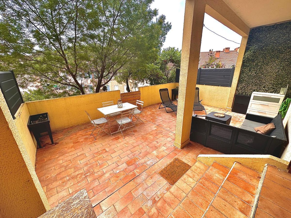Proche Avec Terrasse Et Jardin Privatif Apartment